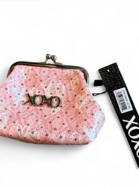 XOXO Pink Patterned Kiss-Lock Cosmetic Coin Purse